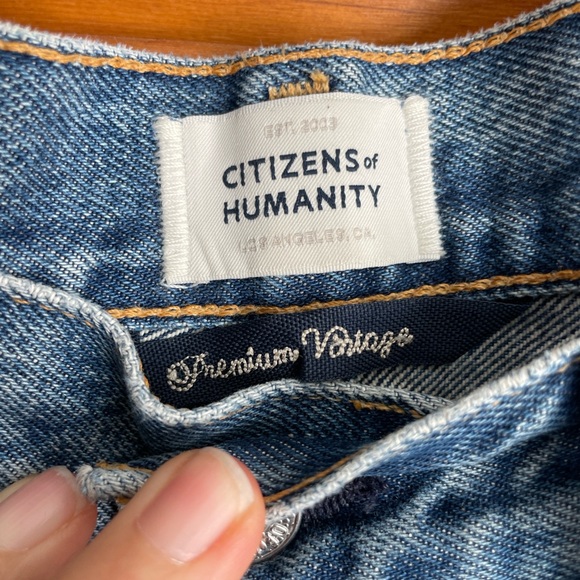 Citizens of Humanity Emery Crop Size 28 - Picture 3 of 8